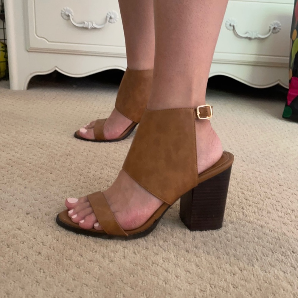 Forever 21 Faux Leather Heels
